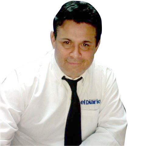 eldiariodeson's tweet photo. René Cárdenas @RCATimes nos habla de futbol americano en #UltimoDown https://t.co/0pnS4Wx6Qg @DiarioDportes https://t.co/Sg0x8IBCWG