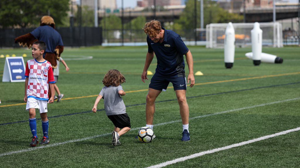 marquettesoccer's tweet photo. We do it #FortheKids ✊✊

#WeAreMarquette | #MarquetteSoccer https://t.co/LlnzH6uPfQ