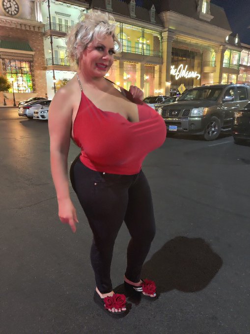 Happy Birthday @claudia_marie Have fun and enjoy the day!🎂👍☮️❤️🏸 https://t.co/tEAV860oq6<a class="tags" href="/tag/claudia_marie">@claudia_marie</a><a href="/tag/tinywaist"class="tags"><span>#tinywaist</span></a><a href="/tag/nipples"class="tags"><span>#nipples</span></a><a href="/tag/bigclit"class="tags"><span>#bigclit</span></a><a href="/tag/bigbreasts"class="tags"><span>#bigbreasts</span></a><a href="/tag/asianbeauty"class="tags"><span>#asianbeauty</span></a>