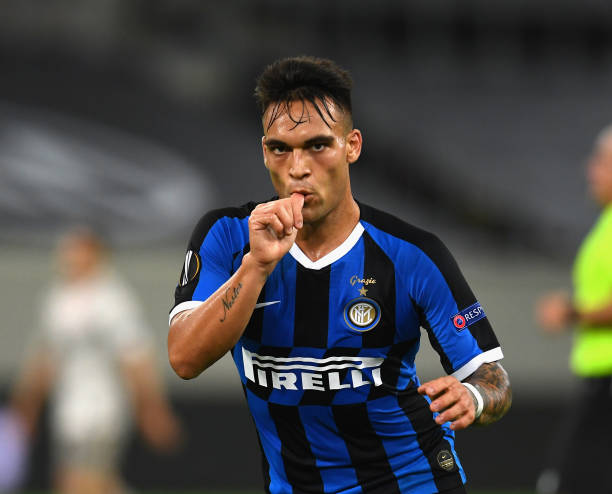 FansNerazzurri's tweet photo. MOTM. NO DEBATE

Please retweet to my man! https://t.co/v9B2qxkPz9