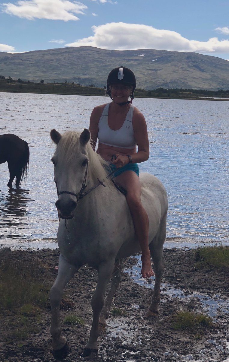 MaritDovle's tweet photo. @MyPeakChallenge has tought me to take on challenges. Started riding as part of MPC2017. First time bareback swimming with a horse this weekend. Thankful for rough paths, stunning nature, well footed ponies, and Valbo’ed core muscles. @CoachValbo @SamHeughan @jordana_brown https://t.co/FLg2TWwYJ8