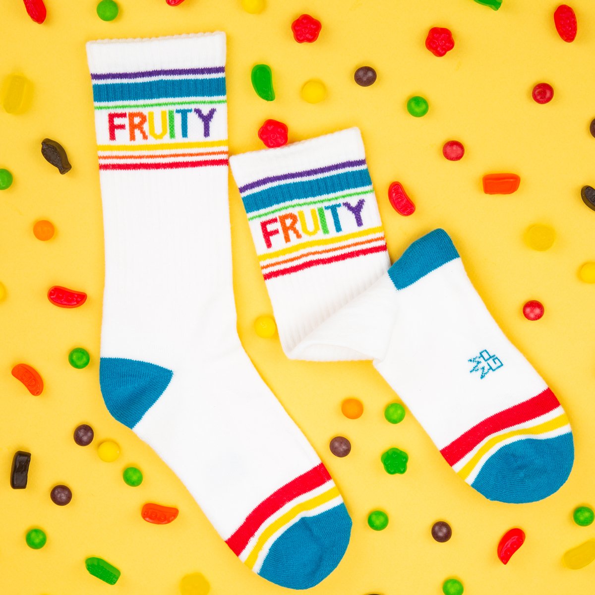 Sometimes one word is enough....🥝🍌🍇🍑🍐🍎

#socks #socksoftheday #fruity