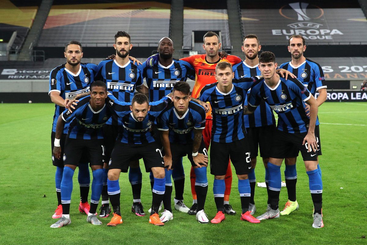 InterClub1908's tweet image. 🔵⚫🐍 @EuropaLeague Titolo di #INTERShakhtar #UEL 5-0 @Inter in finale a 90 minuti dal sogno con le doppiette di #Lautaro #Eltoro  e @RomeluLukaku9 #Lukaku e gol di @ddambrosio #ddambrosio #ForzaInter #Amala #SempreForzaInter #EuropaLeague #PazzaInter #FCIM #interclub1908🖤💙