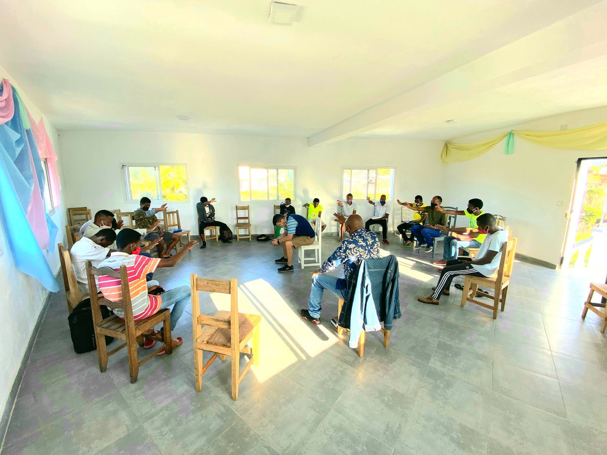 ShemaMadagascar's tweet photo. First Baptist Church of Fort Dauphin
Fiangonana Batista Biblika eto Fort Dauphin
Our Sanctuary - Toeram-pivoriana sy hiangonana.
So grateful to God for allowing us to be in this building. Soli Deo Gloria. #FBCFD #FBBFD #FBBM. https://t.co/pFQRGkioEO