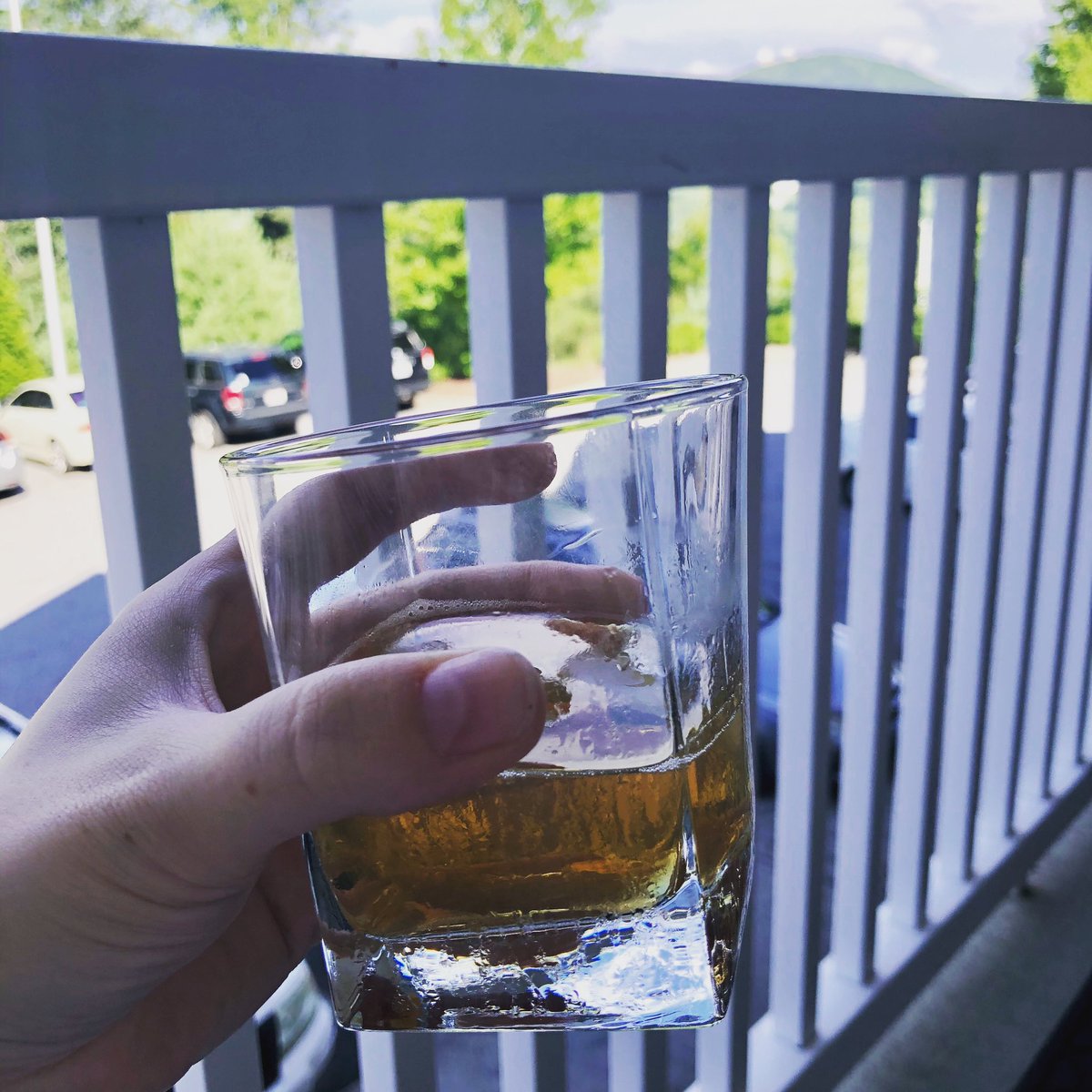 PaxMule's tweet photo. Survived the first #Monday of the semester #itwasrough #porchtime #bulleitbourbon https://t.co/JtjaFEXBwh