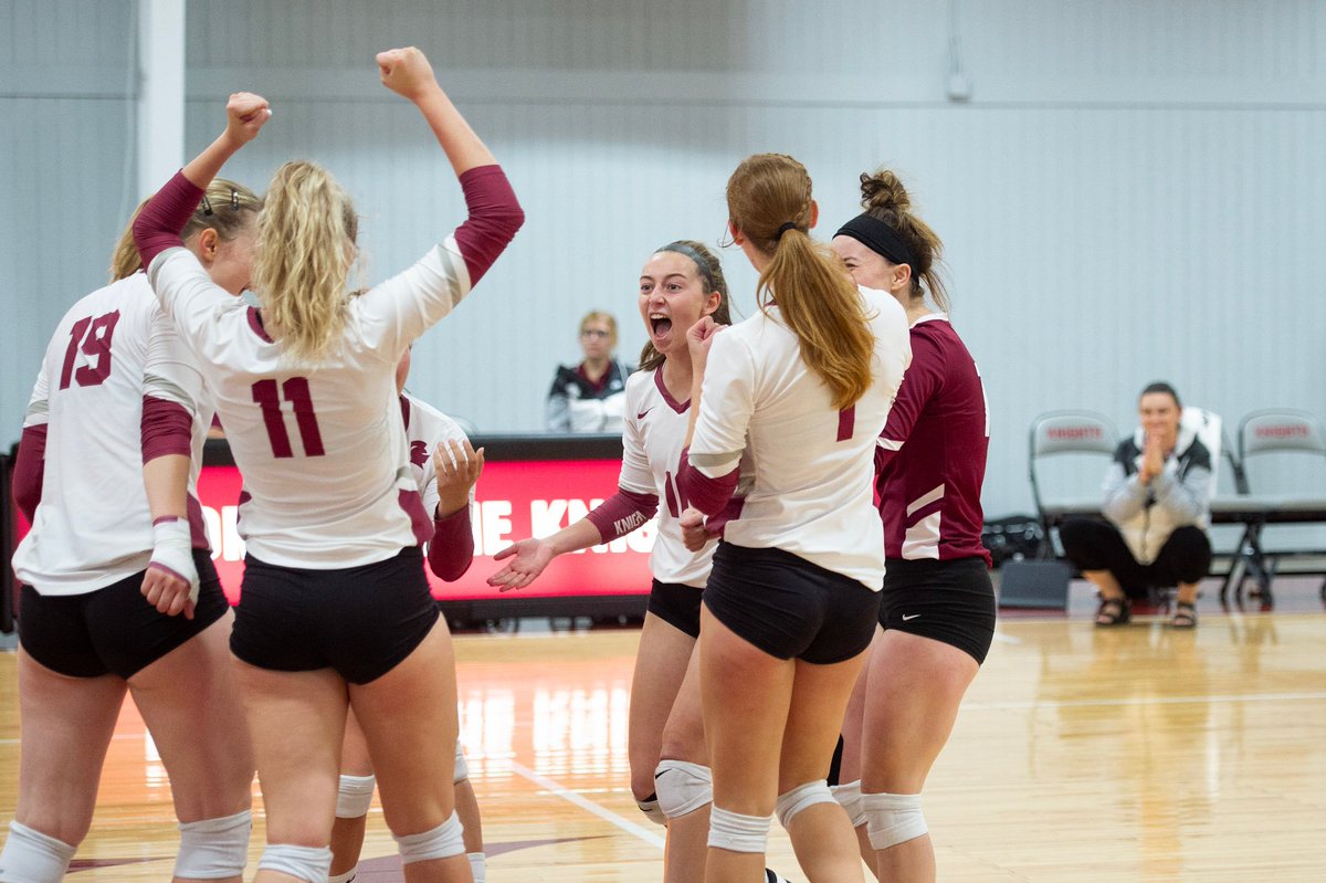svuathletics's tweet photo. Today’s #memorablmoment is from the women’s volleyball team. Led by an undefeated second day at the Washington and Lee Invitational, the Knights took first place including a program first in defeating W&amp;L 3️⃣ sets to 2️⃣! Congrats on the #memorablemoment and Go Knights!!⚔️🏐 https://t.co/2O1qkOIXvM
