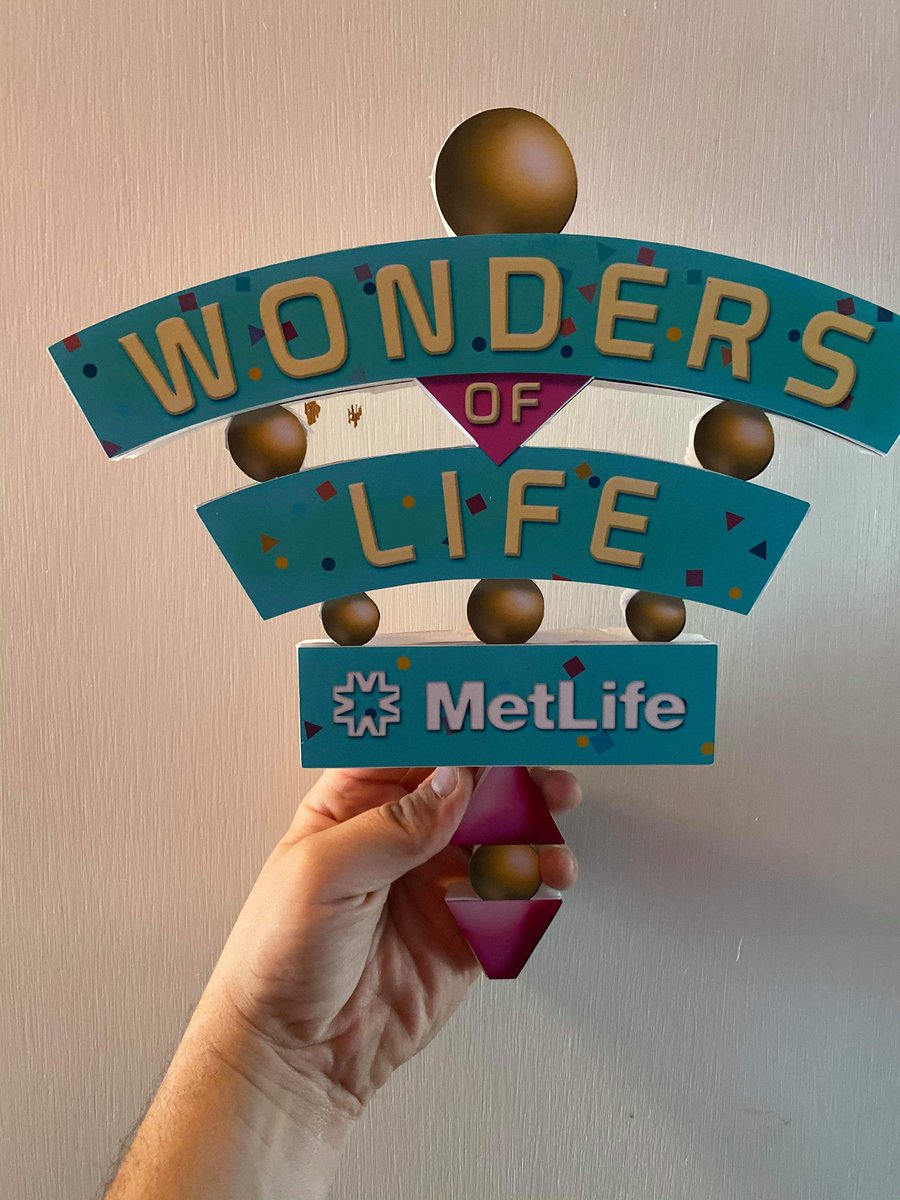 DISRespectPod's tweet image. Got a cool wonders of life sign made for me from a guy on Facebook