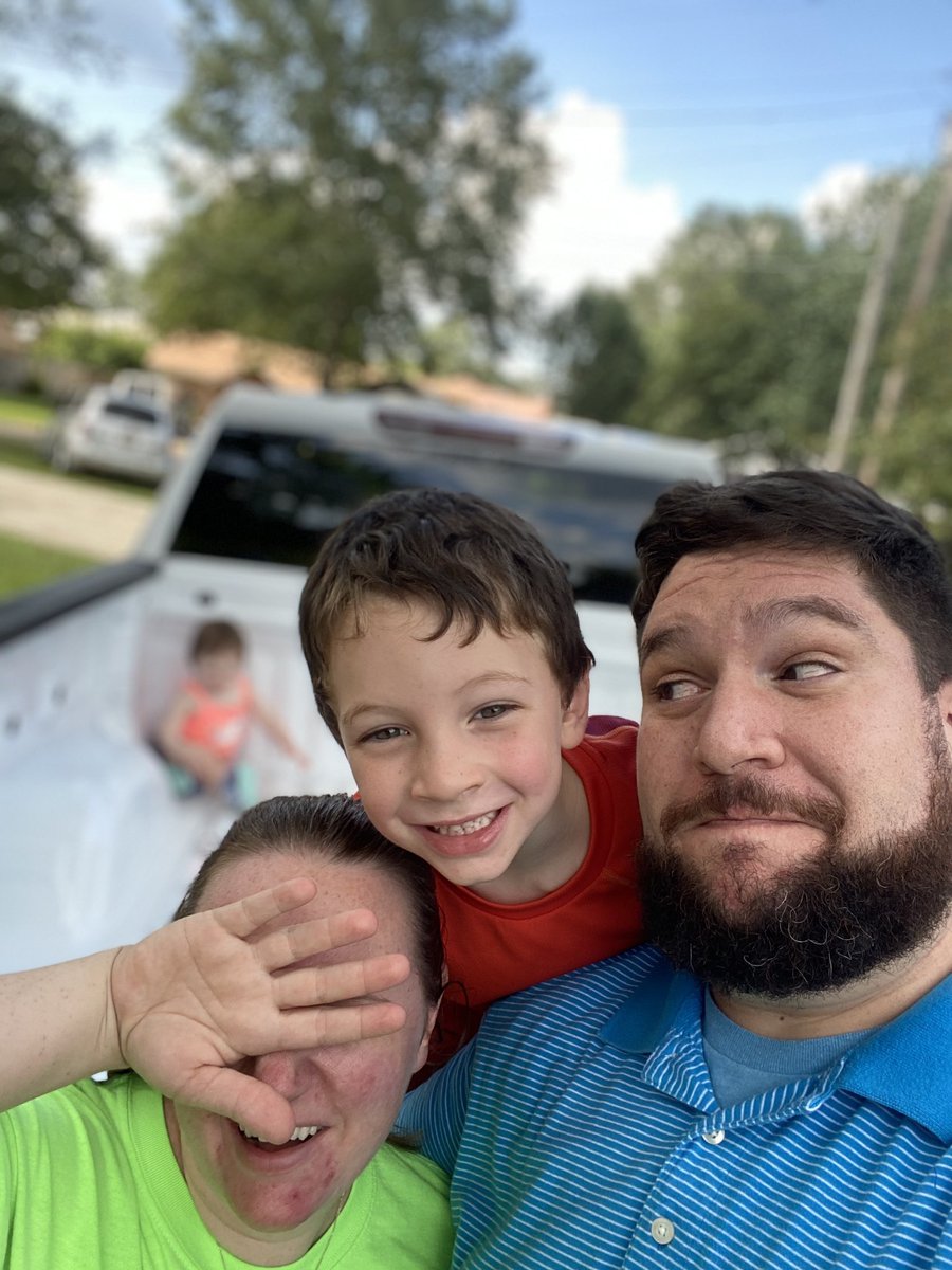 _Matt_Bowers_'s tweet photo. My man ⁦@Big_Bob83⁩ from Picayune MS - a charter member of #WhoDatNation -wanted to support Alvin’s career in Automotive Sales -so he reached out and is now the proud owner of a new 2020 #ChevySilverado  Thank You #MattBowersChevy ⁦@A_kamara6⁩ 👏🏻😂🏈📍#Slidell https://t.co/NBnDWFmP4m