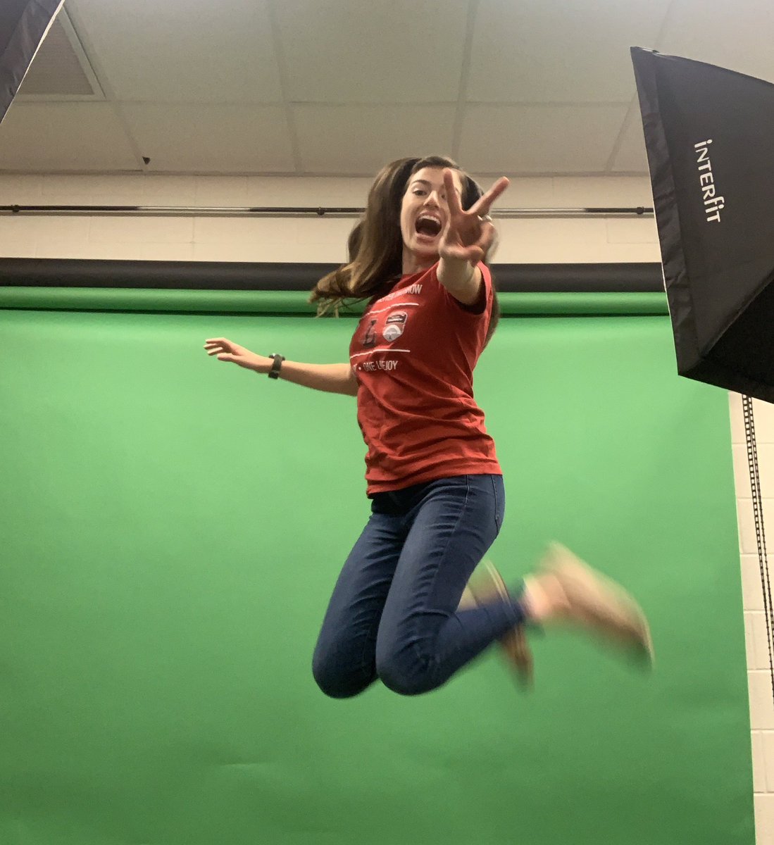 KaraAd_learn's tweet photo. And that’s a wrap on year 2, day 1. Self timers seemed like a good idea bright and early this morning. Can you tell this adviser misses her productin team? #LOJOFirstDay  
Disclaimer: My mask was put back on after my individual photo shoot. https://t.co/B0Scj5bNPr