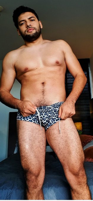 Do u like my underwear or better without it?

https://t.co/6I8DsYDpRk https://t.co/ck5JPlq1pT