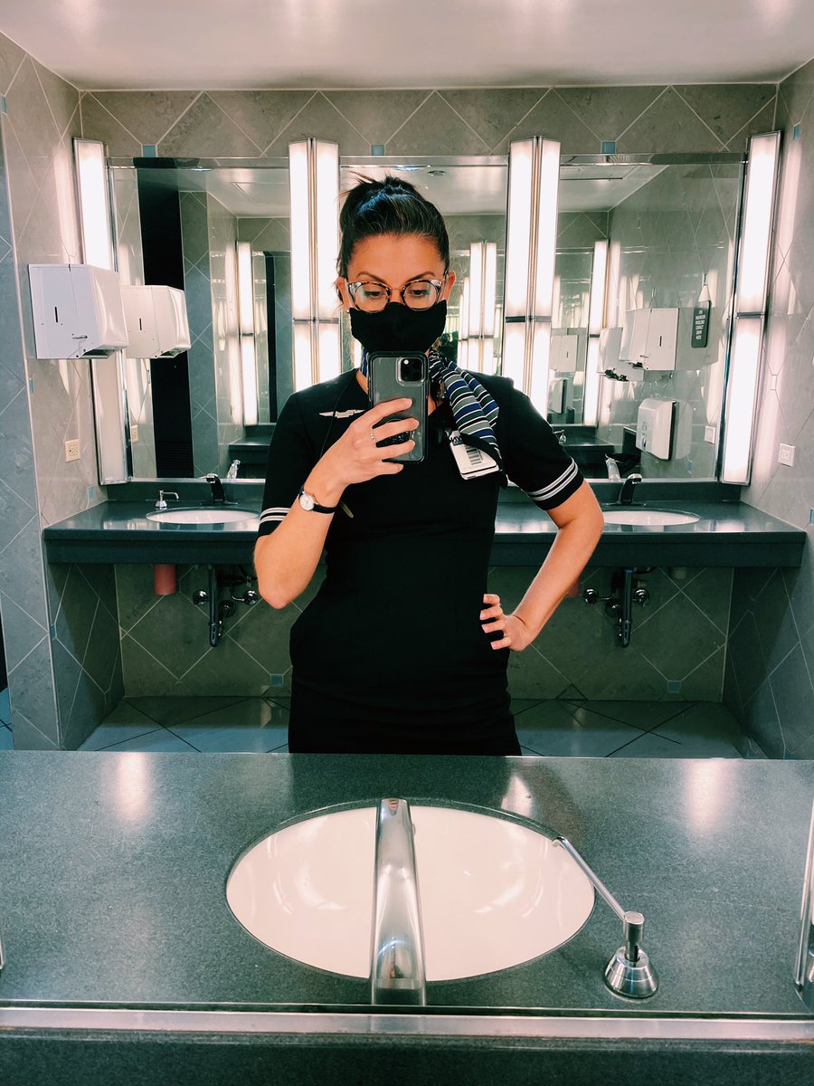 Nicole tweet media