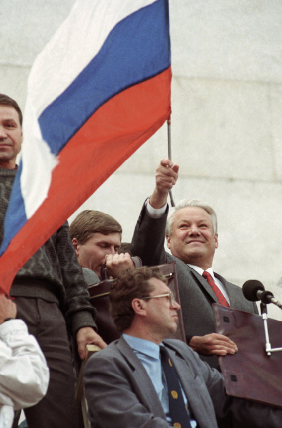 Константин Семин tweet media