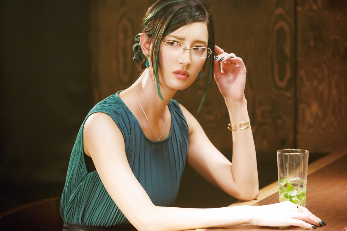 #映画ヲタ恋 円盤、明日発売‼️

💄レイヤー・小柳花子（#菜々緒）
界隈では有名

円盤PR動画
youtu.be/XehhalAICzc

#高畑充希 #山﨑賢人 #斎藤工 #賀来賢人 #今田美桜 #若月佑美 #ムロツヨシ #佐藤二朗
#ヲタクに恋は難しい #ヲタ恋 #福田雄一