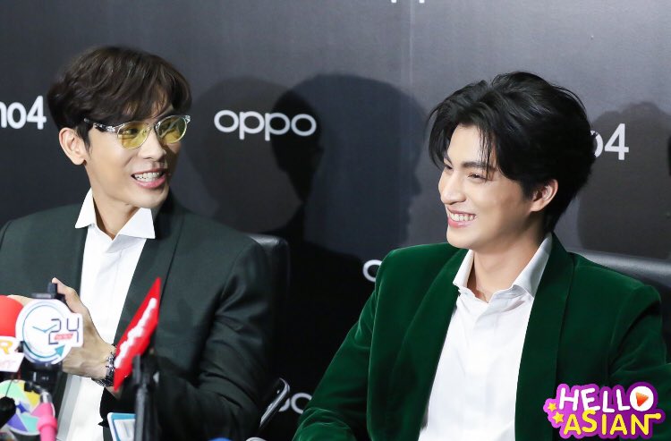 'I love the way you smile' look 