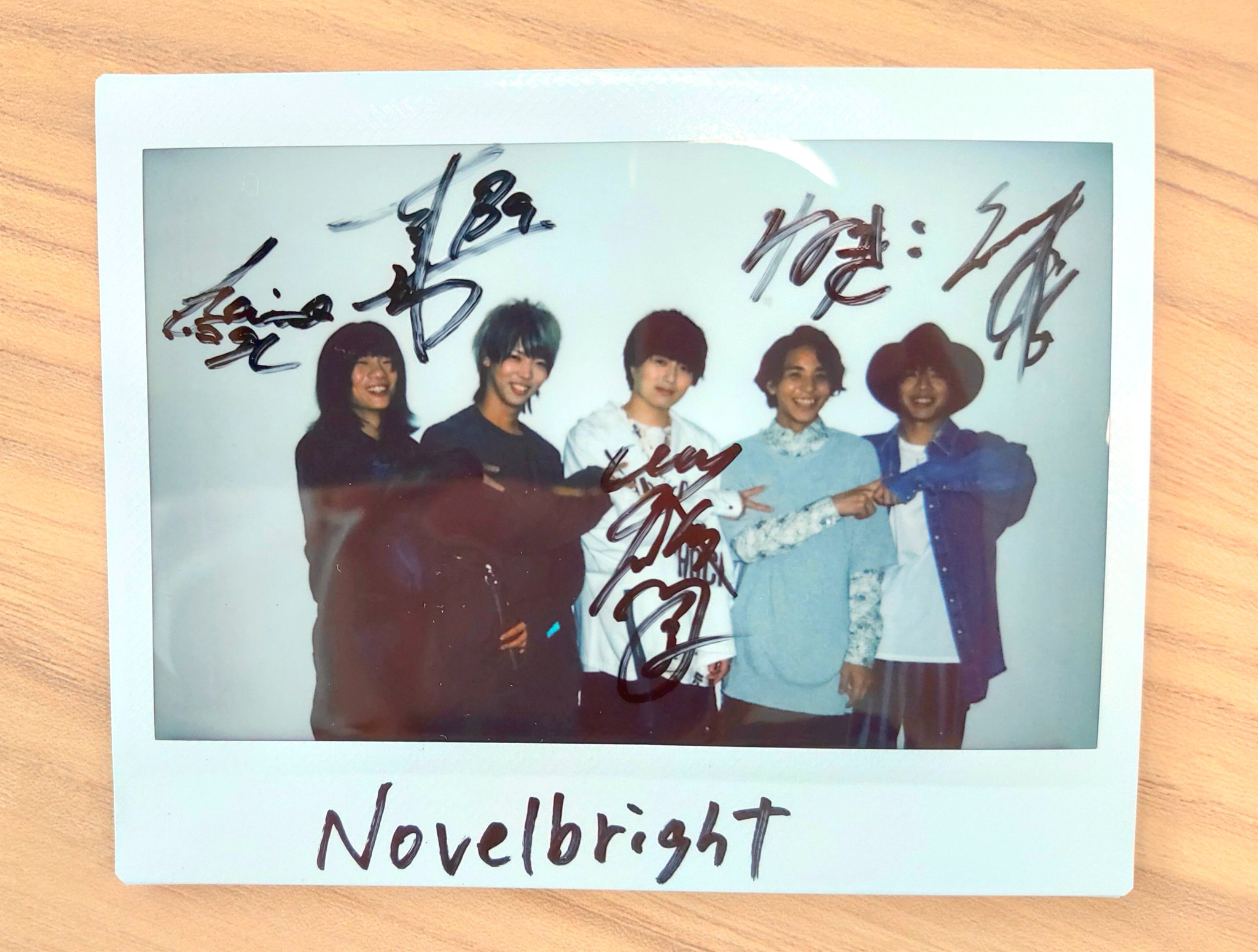 Novelbright サイン Novelbright サイン入りCD EN. - メルカリ