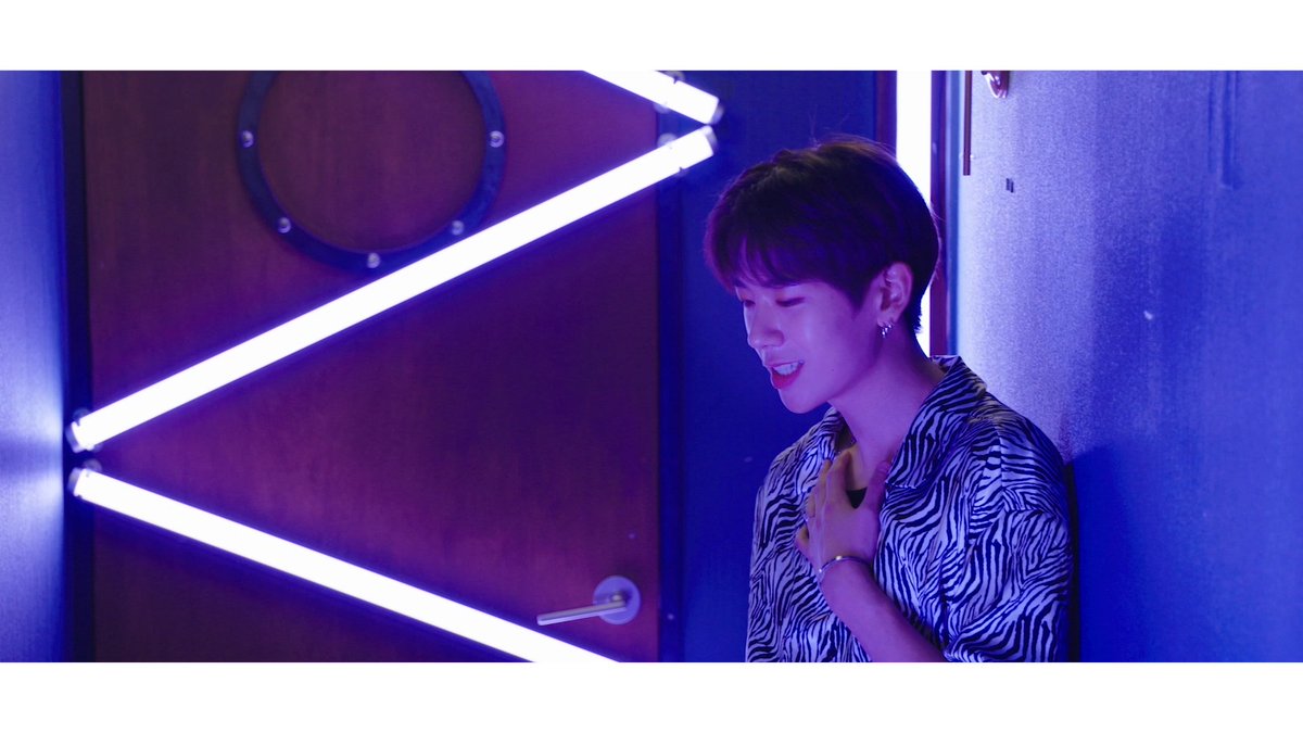 D1CE(디원스) 'One Summer' MV

💙 youtu.be/jFNjXM6e4AM
💙 vlive.tv/video/208347

#D1CE #디원스 #OneSummer 🌞🌊
#CLEFCREW #CLEFCOMPANY 
#클래프컴퍼니
