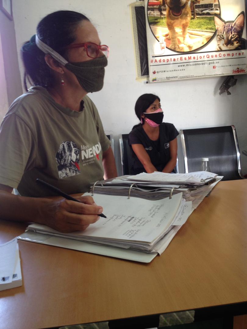 SomosNevado's tweet photo. #NevadoLaGuaira en atención a las emergencias asistió a un total de 41 animales de compañía, en nuestro CVI de Hugo Chávez. Igualmente le recordamos que estamos atendiendo Lunes, Miércoles y Viernes de 8am a 1pm, respetando las medidas de bioseguridad.
#17Ago https://t.co/XL1gaBSr6N