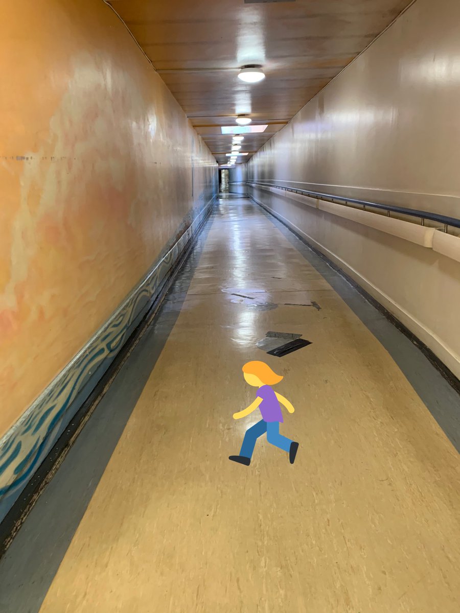  #NursesActive even at work place... #ImperialActive  #ImperialPeople &ndash; bei  Hammersmith Hospital