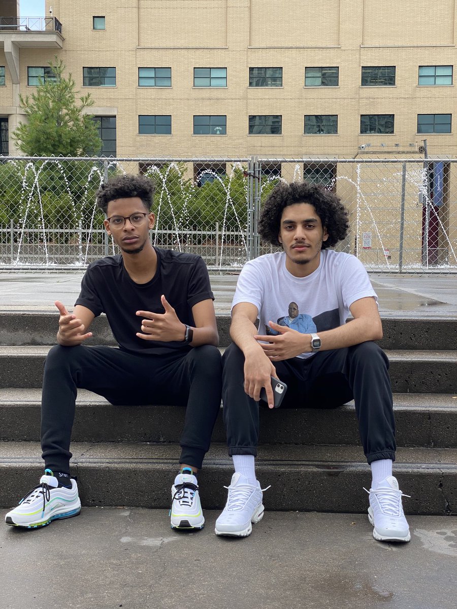 nujabadr's tweet photo. this a terrible shadow clone jutsu https://t.co/ibCBqY1GYv