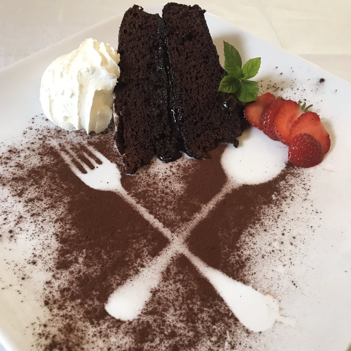 manse_old's tweet photo. Cullen skink.  Hot chocolate fudge cake, banoffee cheese cake,all home made https://t.co/UtqBQwNVri