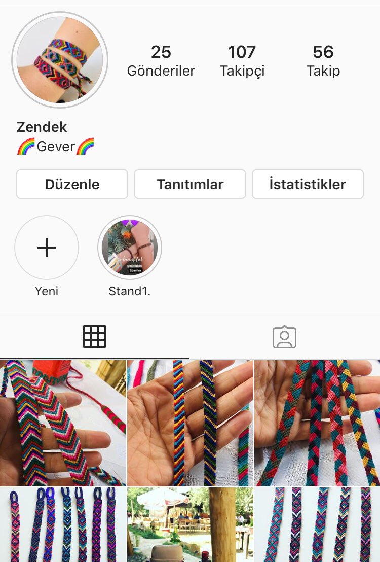 capraz_sibel's tweet image. Hûner û keda jinê de her tim wateyeke bi kûr heye. Wate piralî tê nirxandin, jin nema ye ku bi êş û janê we mezin nebûyî. Dema ku mezin dibe êş jî biçûk dimîne lewra berxwedana bi rumet a hemberê jiyanê mirova hertim mezin dike. Her jinek qehremanê çîroka xwe ye.
#zendek