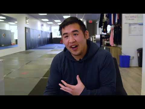 Fraserhealth's tweet photo. “I’m young, I’m 26... I shouldn’t be getting this…it shouldn’t be killing me. I should get a mild case,” thought Vince Li as doctors told him he would need to be put on a ventilator.

Learn more about his story here: https://t.co/e0XWKFZGyr https://t.co/nhsHwoPkdt