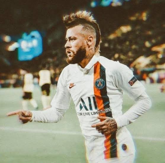 essediafoilouco's tweet photo. Por favor, amigos, RT aqui no MOICANO do Adulto Neymar só para a gente ir aquecendo para amanhã. https://t.co/rAoTVYREt1