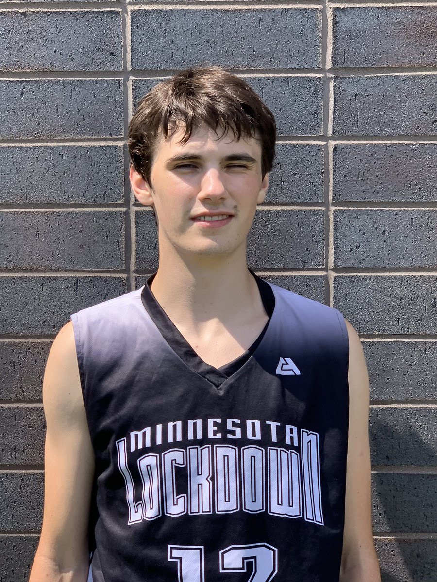 LockdownMn's tweet image. Heat/Fury Summer Shutdown Game 3 Loss/Win? vs Gilleylen Elite

@boltz_jordan 31pts, 8-3’s, 7reb
@lawlercrew 11pts, 6reb, 
@tarik_iyob 10pts, 7reb
@olearyjack10 @VarneyTenicious 4ast’s each