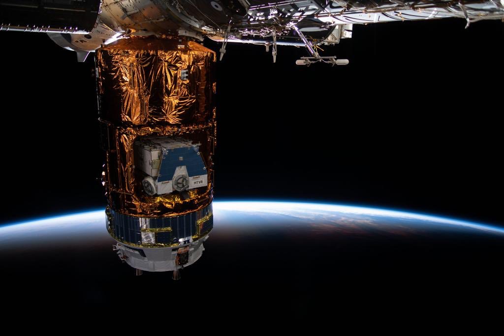 #ソラツナギ ISS補給船「こうのとり」にまで繋がりましたね！

その「こうのとり」9号機(最終機)は8/19(水)02:35頃にISSを離脱予定。深夜ですが中継してくれるそうです。有終の美になりそうですね🌟#HTV9
m.youtube.com/watch?feature=…