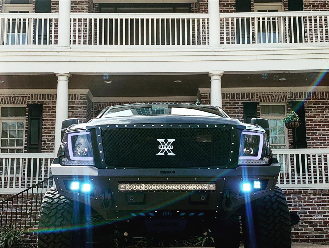 TrexGrilles's tweet image. ⁠
⁠
Looking for something 🔥 to upgrade your ride with?⁠ How about a new grille? Just take a look at this 2016 Tahoe and the X-Metal Grille on the front 😍 📸 @_.robby.waltz._⁠
⁠
Suburban and Tahoe  X-Metal Grille part #6710561⁠
⁠
#trexgrilles #grille #chevrolet #tahoe