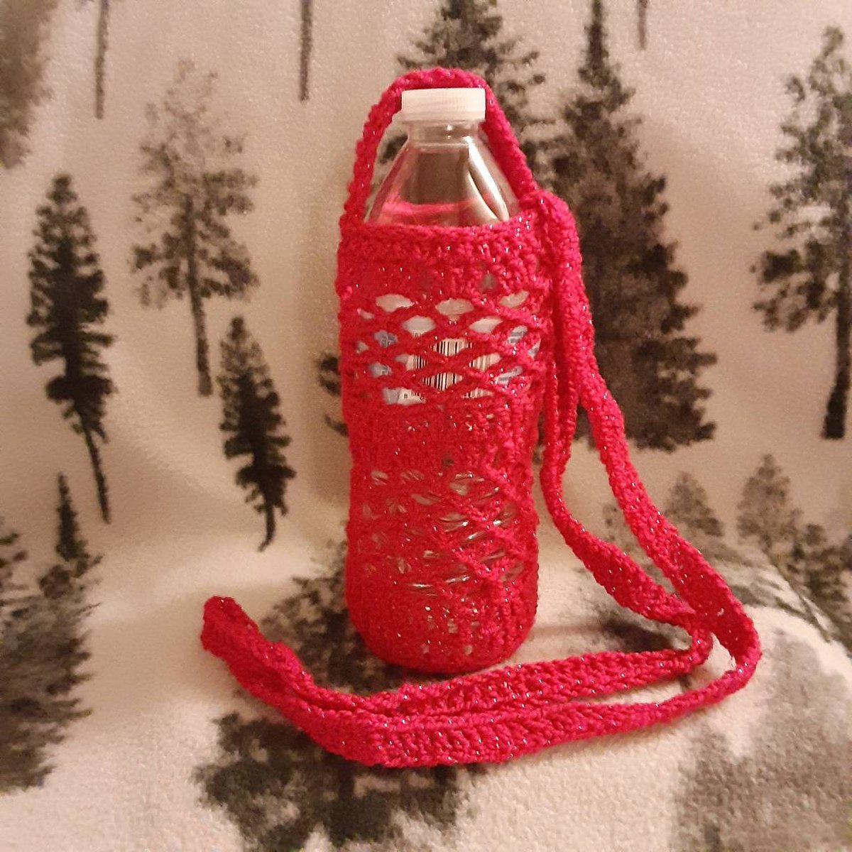 DeborahProhaska's tweet photo. Excited to share the latest addition to my #etsy shop: Crochet Water Bottle Carrier https://t.co/VtTKpjw9eb #65stitches https://t.co/i2kap3gsGL