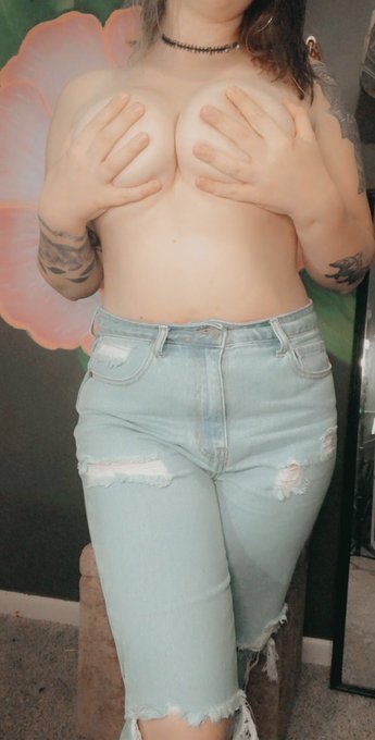 New video up on my OF #onlyfanspages what am I trying this time?? https://t.co/ufif9FGvfb<a href="/tag/onlyfanspages"class="tags">#onlyfanspages</a>