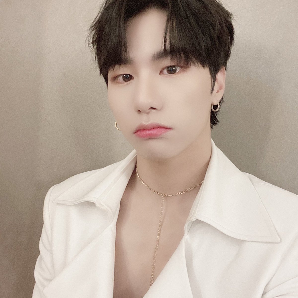Seungsik pouting: a devasting thread