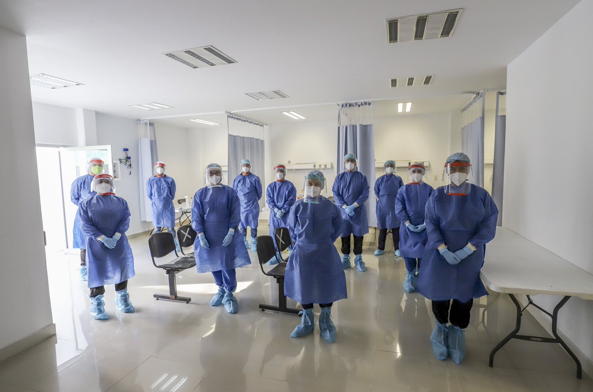 DraTereGasca's tweet image. Hoy inauguramos  la Clínica de Atención Integral COVID UAQ, un proyecto único a nivel estatal y nacional, cuyo objetivo es ofrecer servicios de detección del virus SARS CoV-2, prueba de anticuerpos, monitoreo e intervención nutricional, seguimiento clínico y rehabilitación
