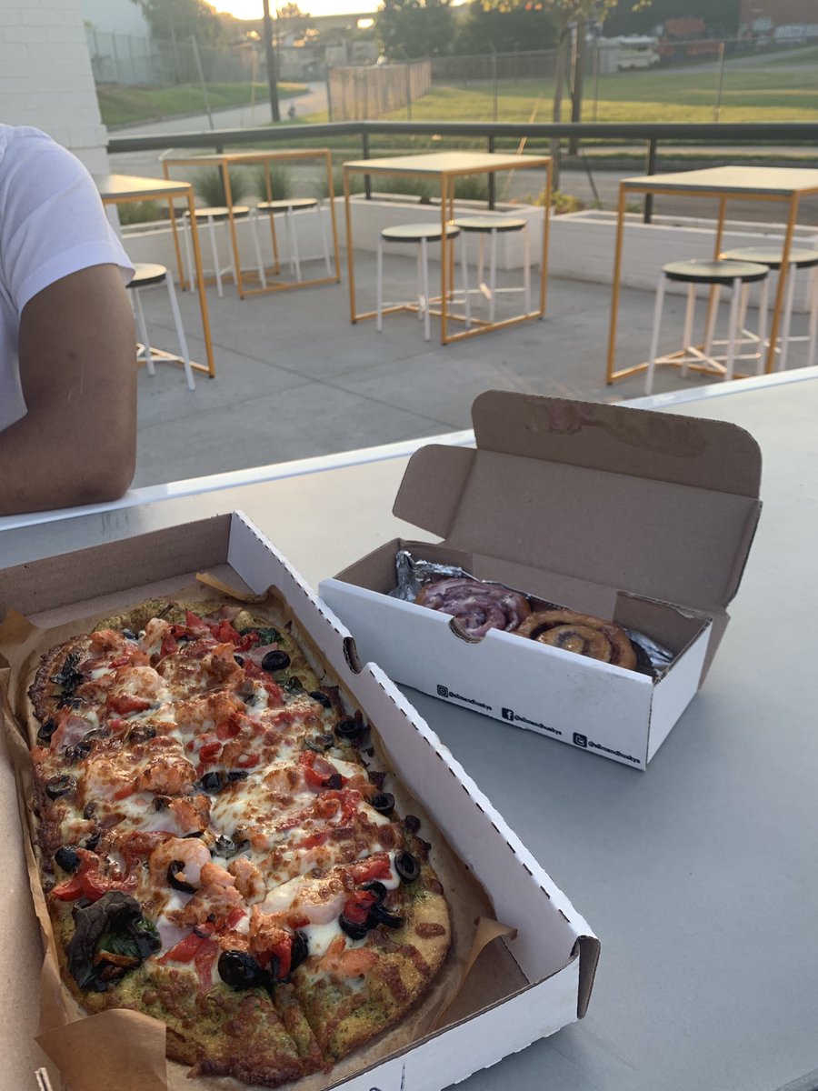 thejeprint's tweet photo. Delicious &amp; black owned #atlpizza #BlackOwnedBusinesses https://t.co/cbXFrvyd9s