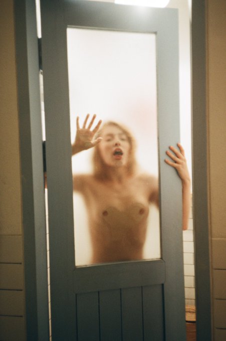 By https://t.co/01LkSp8N4l https://t.co/0Ijf5Lc06I<a href="/tag/budapest"class="tags"><span>#budapest</span></a>