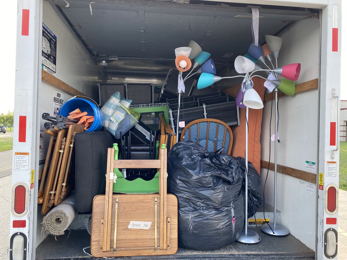 Sara Groves tweet media