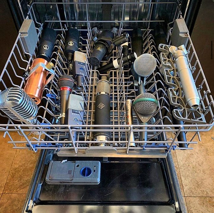 Avid's tweet photo. 🎙️ Clean mix — #DontTryThisAtHome!
▶️ https://t.co/4vSB1ePnkL
⠀
#cleanmix #microphones #recording #mixing #daw #protools #avid https://t.co/HV53GXEErA