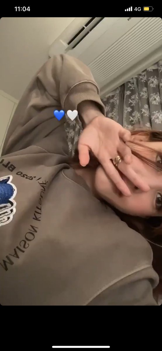 ナヨンがメゾンキツネ着てるあたり
さすがやなって思った。。笑