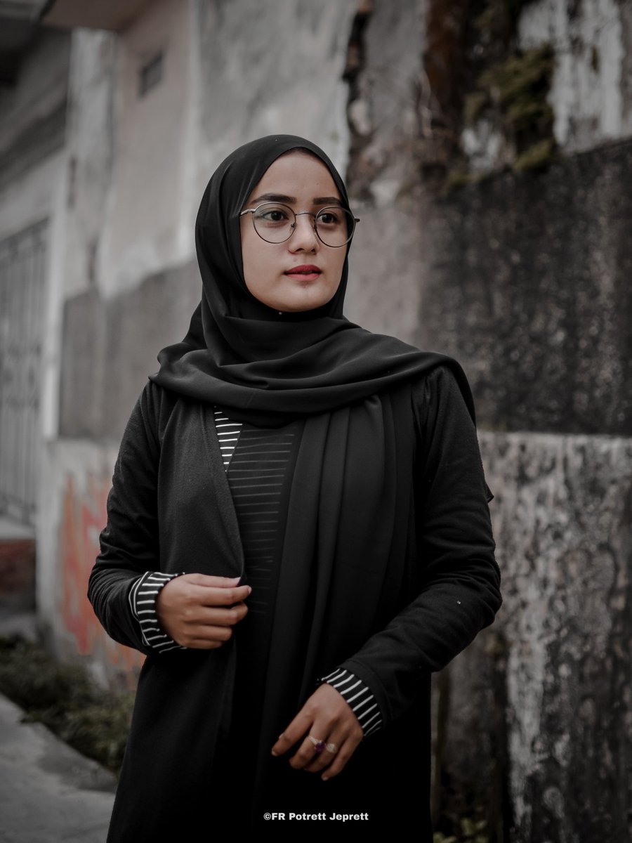 fahru_r10's tweet photo. Tuesday, 18 August
In Frame : @liiza_ib
@fr_potrett_jeprett
FG: @fahru_r10
_______
More info: 0821-6666-4761
_______
#frpotrettjeprett #frentertainment #hunting #wedding #akadnikah #prewedding #tebingtinggi #medan #photographer #art https://t.co/rEvLM49ACC
