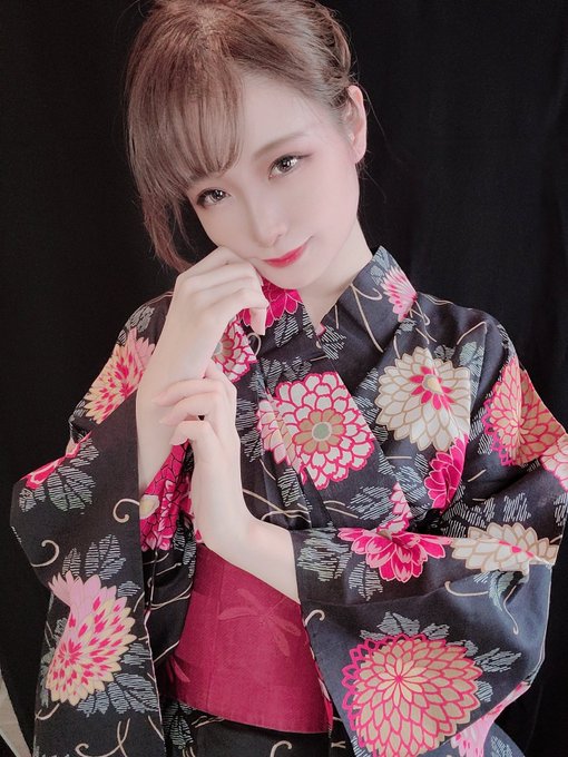 コスプレイヤーしろさきのTwitter画像34