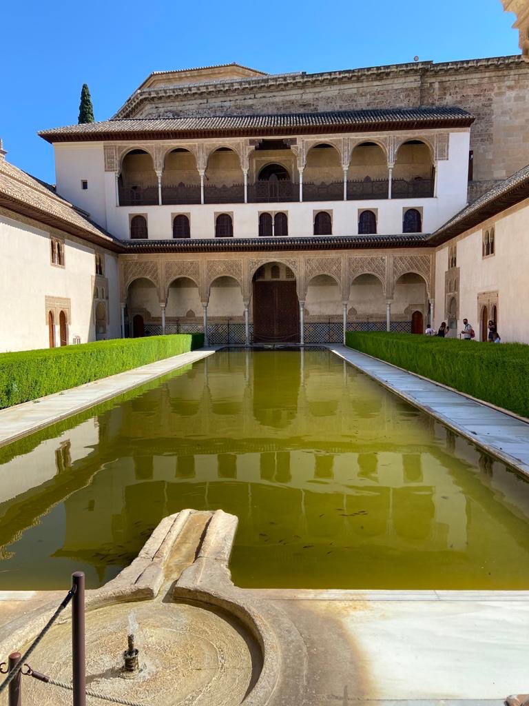 MariaPrincipe19's tweet photo. After numerous beach days I decided on Saturday it was time to take in some local culture.  So off I trotted in my little car (no sat nav or map) and headed off to Alahambra..  the place was breathtaking and the architecture has made me reconsider my next catalogue! 🤣🤣 https://t.co/VyPy9TlzqW