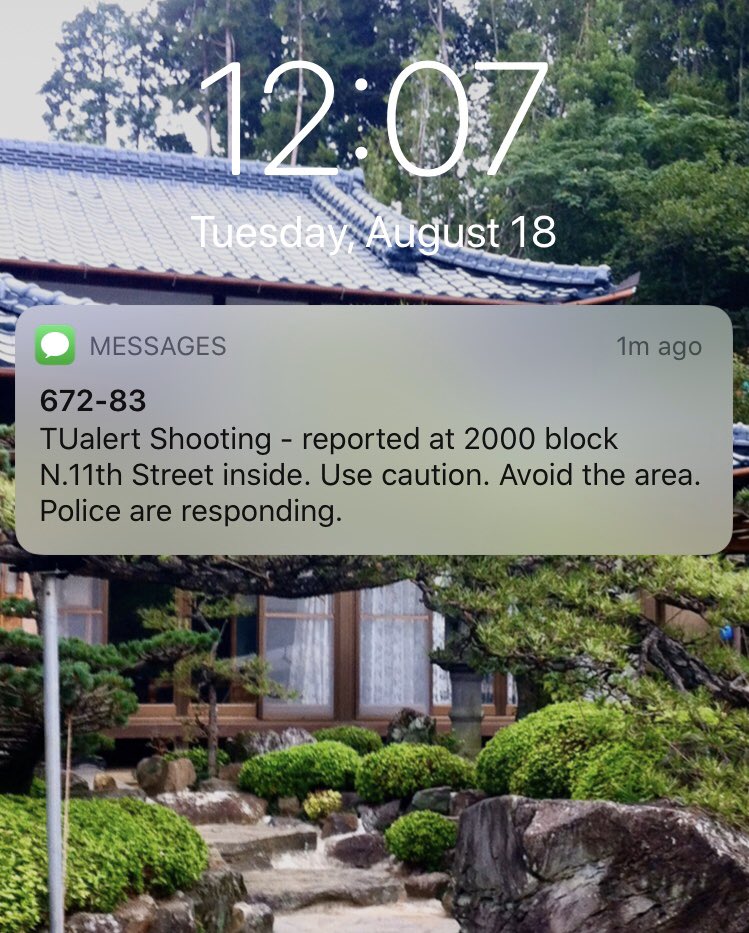 gwmiller3's tweet photo. The best is when you are in the depths of an existential crisis, trying to figure out what to do and where to go, and then you get a @TUAlert. #Classic #WhyILovePhilly #HelloHawaii? https://t.co/6xzV04AvgT