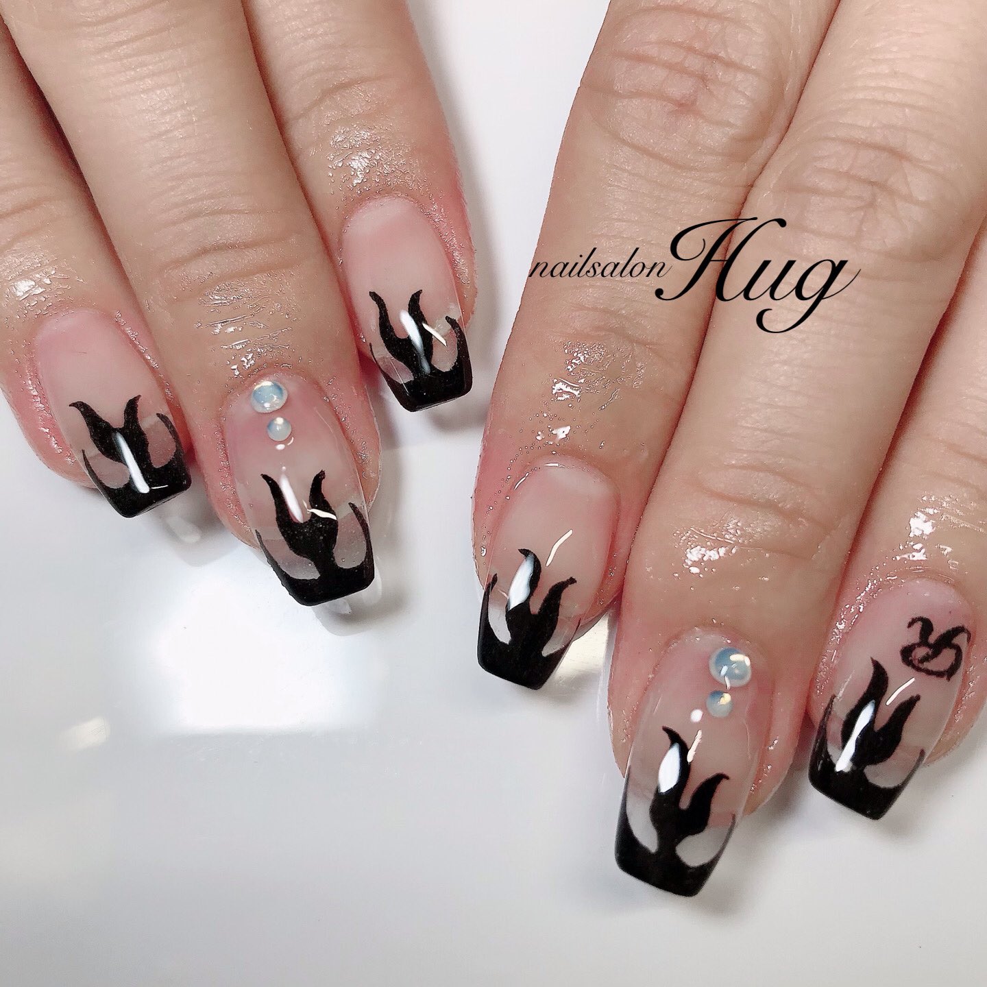 Uzivatel Nailhug Na Twitteru ブラック ファイヤーネイル スカルプsストーンコース 追加手描きアート 8500 Lineid予約 Nailsalonhug 岡山ネイル 岡山ネイルサロン スカルプネイル スカルプ ファイヤーネイル 岡山 プライベートネイルサロン 岡山市