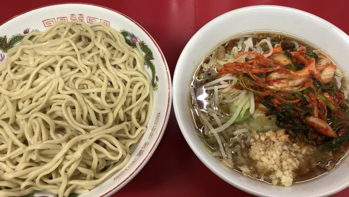 二郎4691 ラーメン二郎湘南藤沢店小ラーメンつけ麺ニラキムチニンニクアブラカラメ夏限定藤沢のつけ麺は酸味弱めカエシの効いた非乳化スープに硬めのツルモチ麺隠れバラ豚が美味い 野山商店ニラキムチはそのまま食べてもスープに混ぜて味変しても最高 小