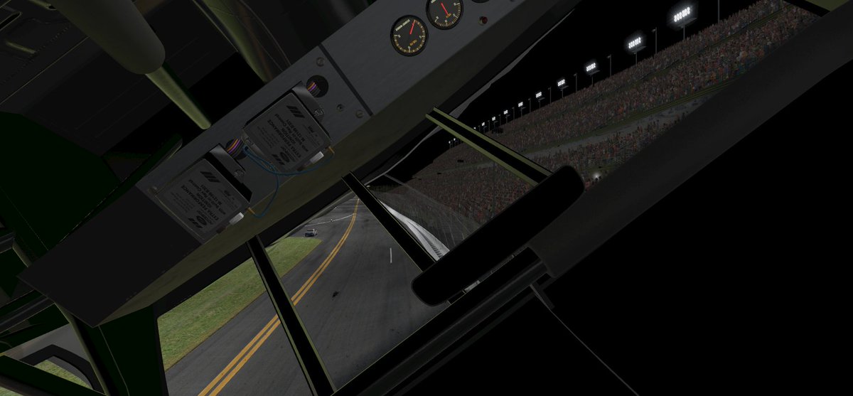 kevin_finn14's tweet photo. A top 5 run turned into a ride to infield care center. P11 for the Daytona 250 @eisentech @3WideRCN @cold_hard_art https://t.co/0njFlvo9KF