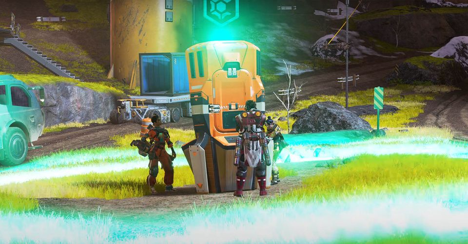 This dilutes our ground loot pool a bit - 1 new weapon and 3 new mags (white/blue/purple). That's 4 more items clogging up the ground.Enter - Crafting!Crafting let's us take specific items OUT of the ground loot, but still give you another path to achieve them if desired.(5/9)