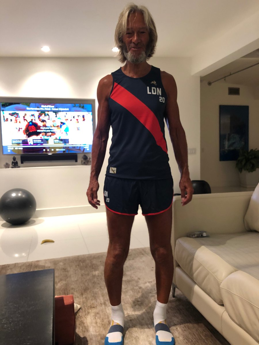 EditModeFM's tweet photo. Try looking like this at 70! #runners #runnersbod #oldmanrunner #running #guy #runningman #smart #70snow #coololddude #dude #thelook #oldmanhustle #grandpa #socool #runninggear #sportswear #leisure #Leisurewear https://t.co/cguXQzXcZQ
