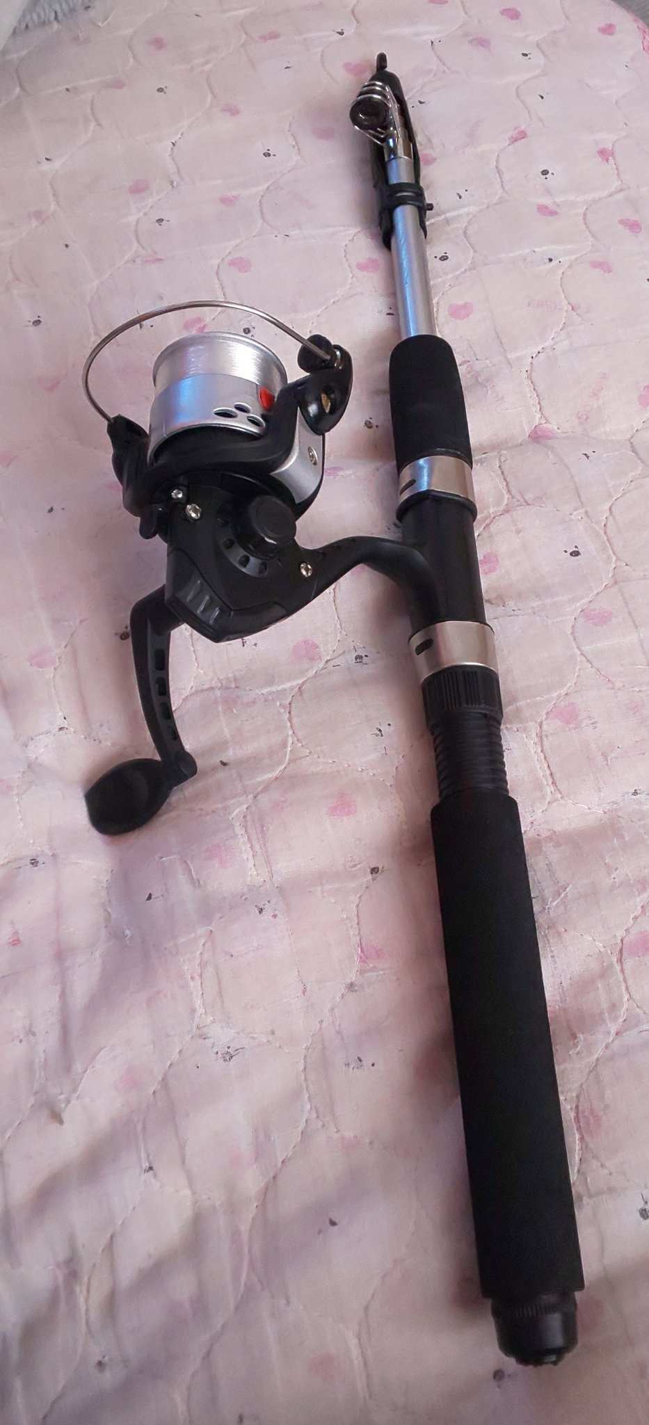 兵隊蟻 兄貴とダイソー行って １０００円の釣竿買ってきたw 次の休み海釣り行ってくるw さぁ100均の竿でどんだけ つれるかな Www T Co Apnibedfjc Twitter