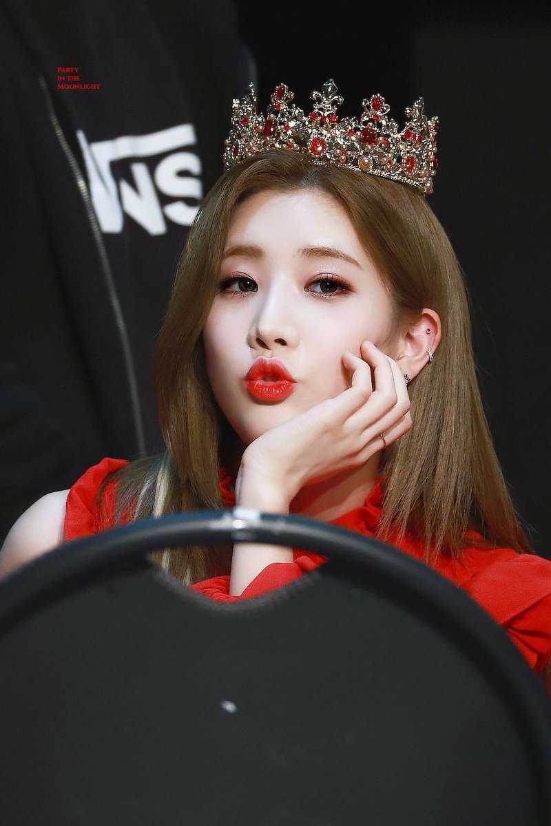 Kim Lip or Dahyun